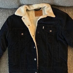 Levi’s Women’s Small Corduroy Sherpa Lined Trucker Jacket